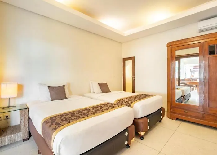 4 Bedroom Private Umalas 2 Семиньяк
